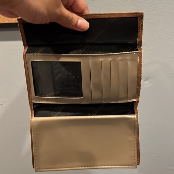 Rolf’s - Picture 3 of 4